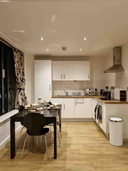 דירות לונדון Charming Studio In Bricklane מראה חיצוני תמונה